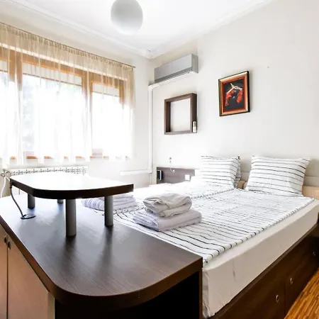Διαμέρισμα 2bdr Location Acs Separate Kitchen
