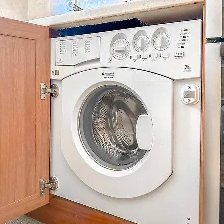2bdr Location Acs Separate Kitchen Apartamento Sófia