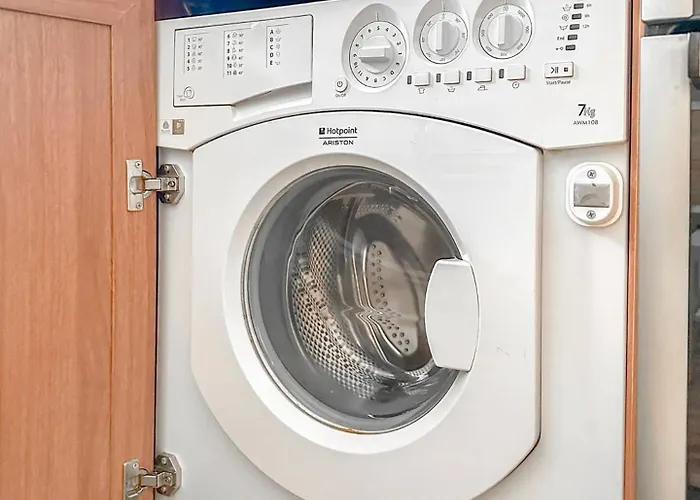 2bdr Location Acs Separate Kitchen Lejlighed Sofia