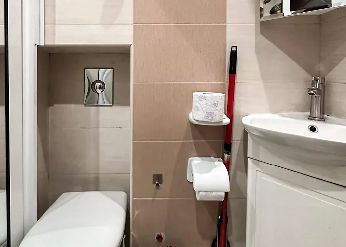 2bdr Location Acs Separate Kitchen アパート ソフィア